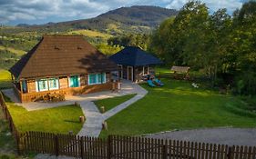 Hygge Hut